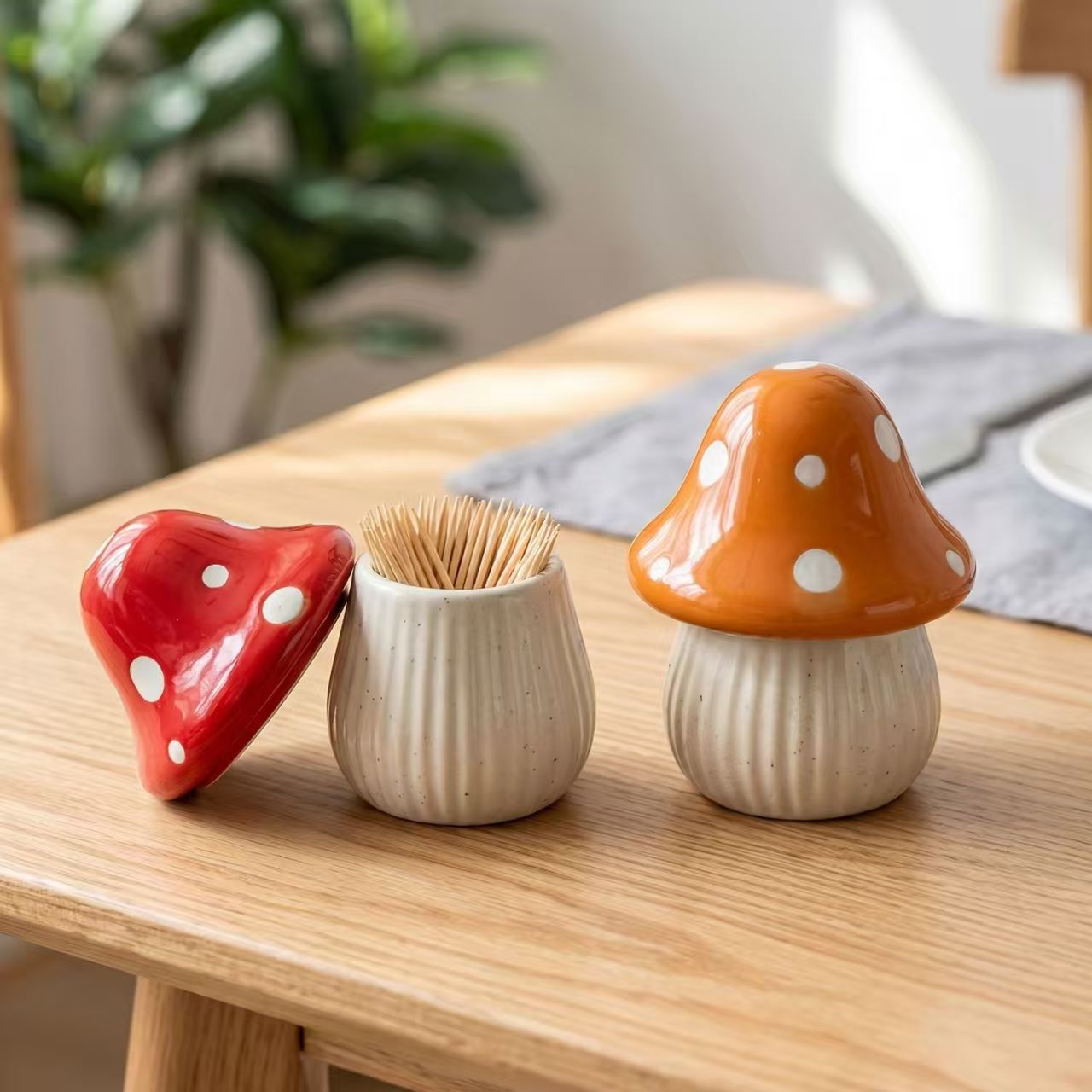 Kitchen Appliances Organizer - Stoples Keramik Bentuk Jamur Kartun, Tempat